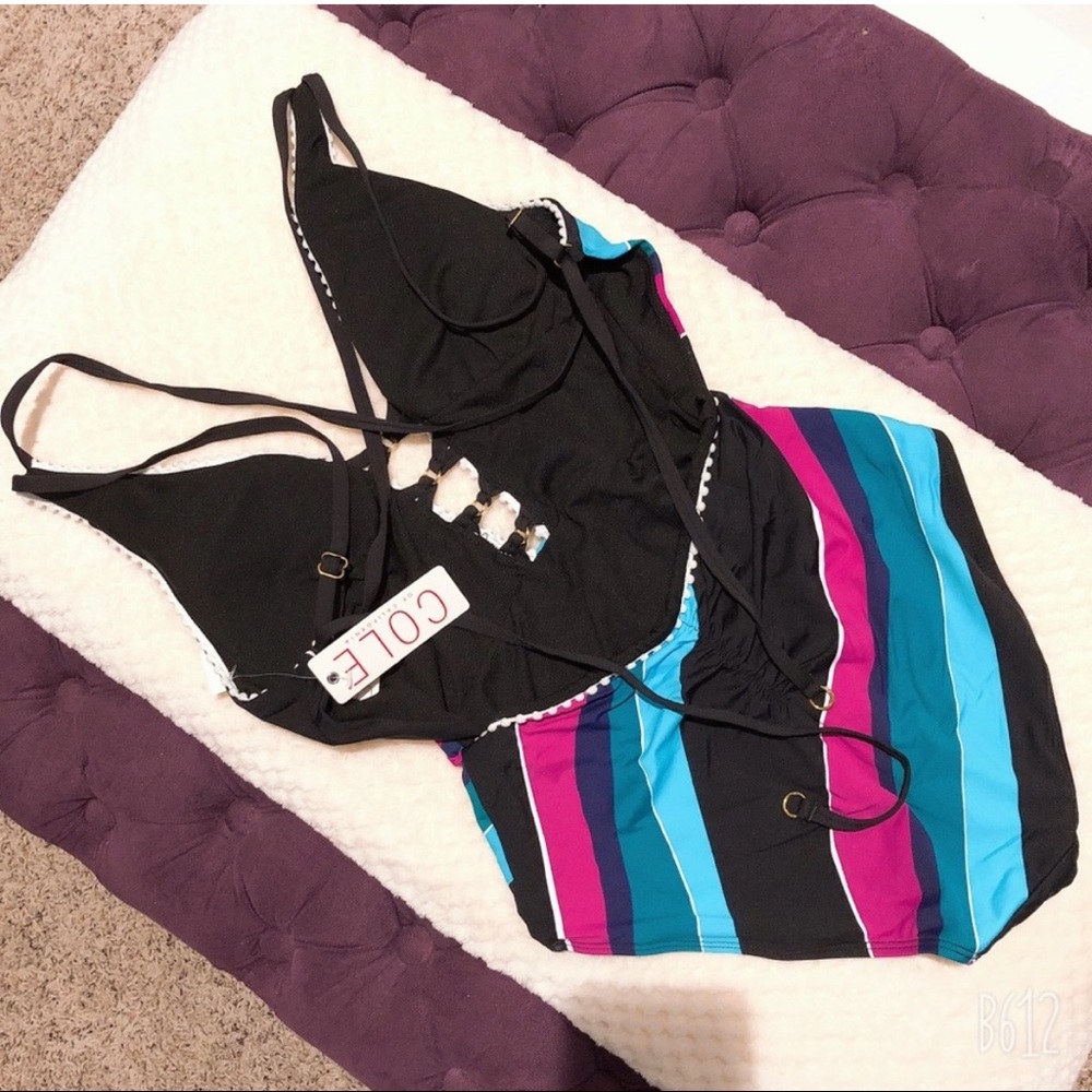 Cole of California Plunge Swimwear One Piece Pom Pom  Size 8 NWT - Picture 7 of 9